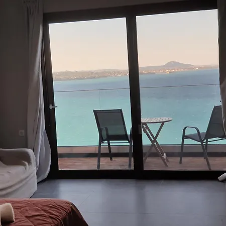 Bay View & Marathiás