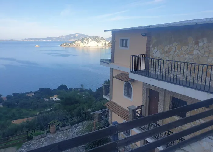 Bay View & Marathiás
